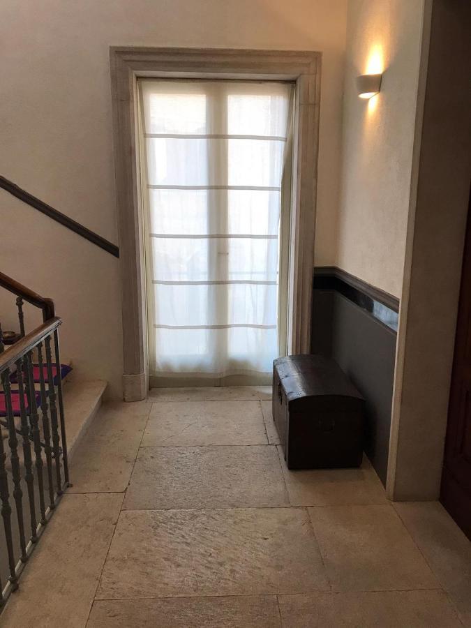 تراني Palazzo Romanelli B&B المظهر الخارجي الصورة