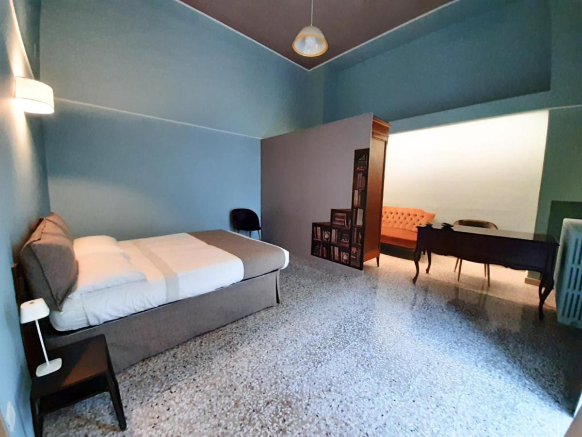 تراني Palazzo Romanelli B&B المظهر الخارجي الصورة