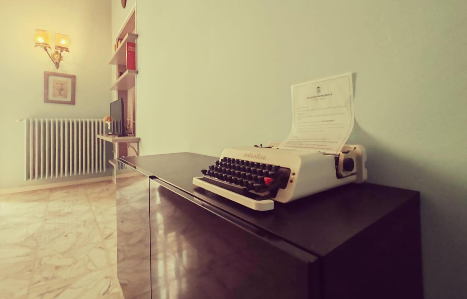 تراني Palazzo Romanelli B&B المظهر الخارجي الصورة